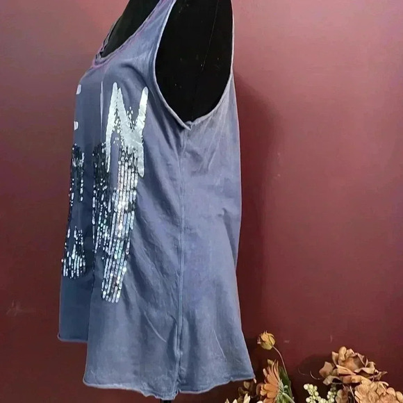 Authentic Icon Sequined & Distressed Tank Size L - Picture 4 of 9